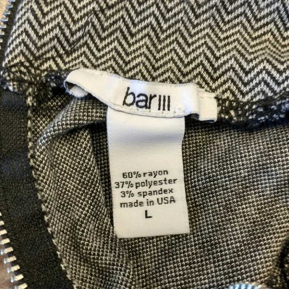 Women's Bar lll Black and White Short Sleeve Chevron Pattern Dress Size Large - Picture 7 of 11